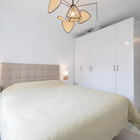 Center Access With Style Marbella