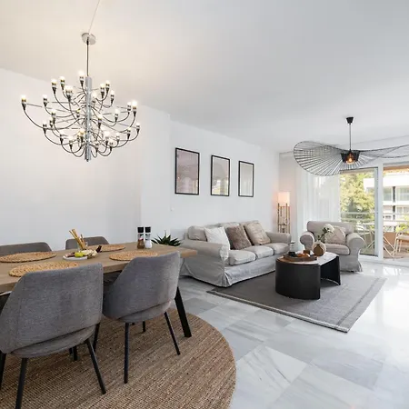 Center Access With Style