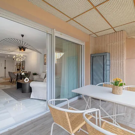 Center Access With Style *